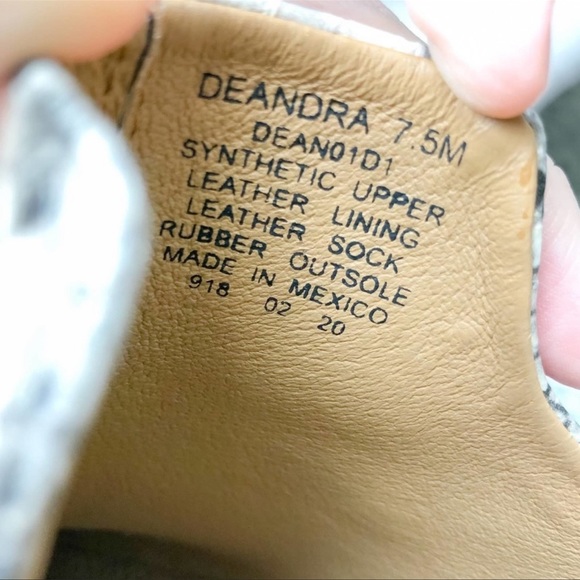 NEW Steve Madden Deandra Snakeskin Embossed Mule - Picture 3 of 4